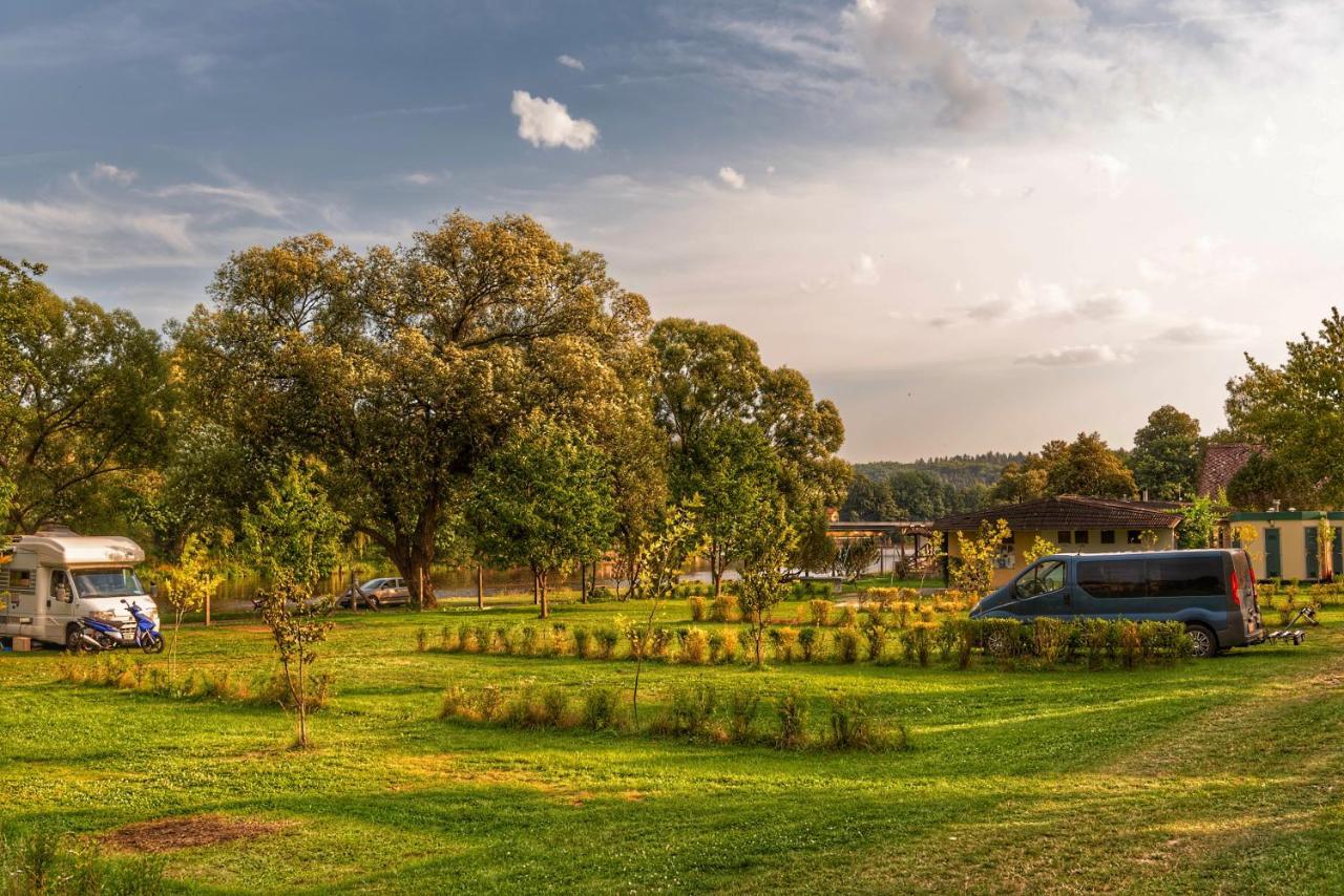 Týn nad Vltavou Camping Prima מראה חיצוני תמונה