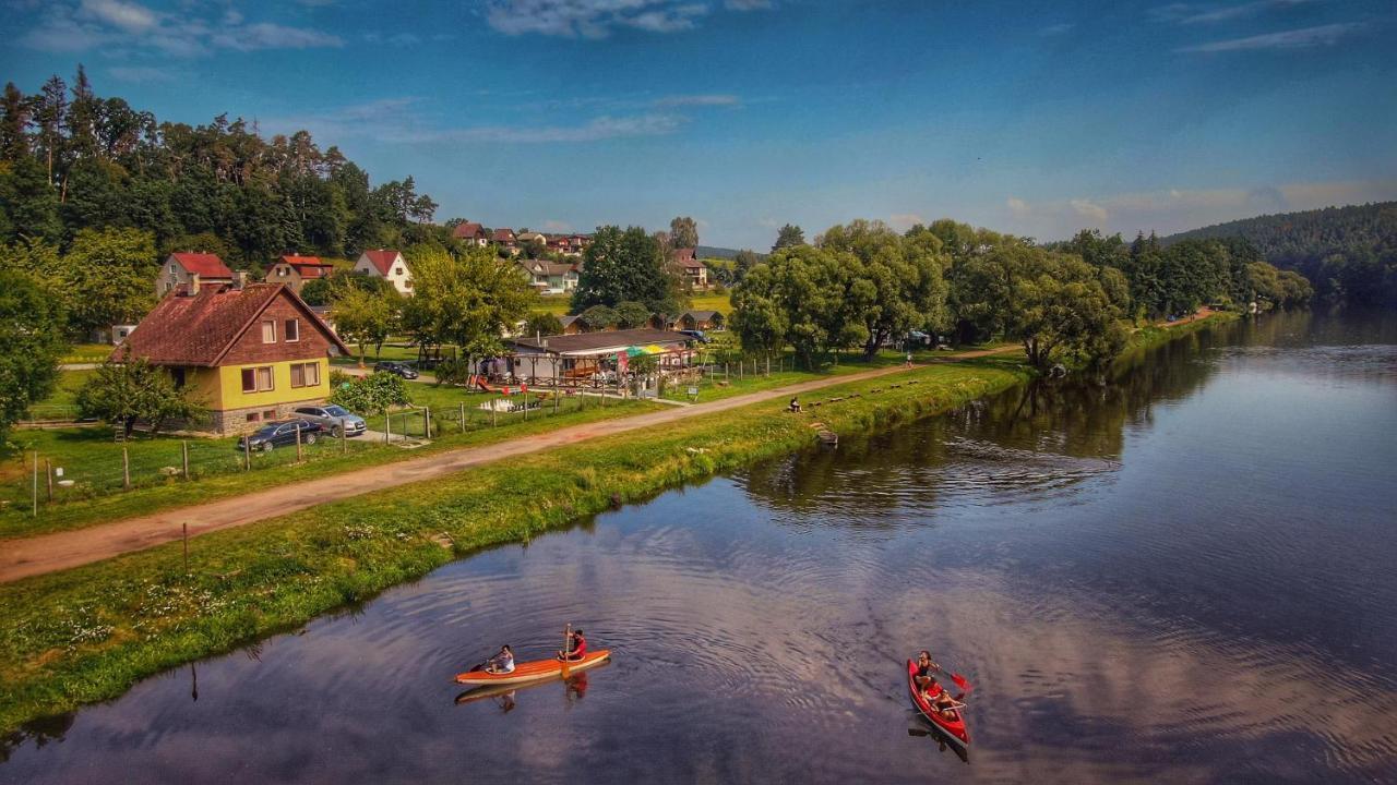 מלון Týn nad Vltavou Camping Prima מראה חיצוני תמונה